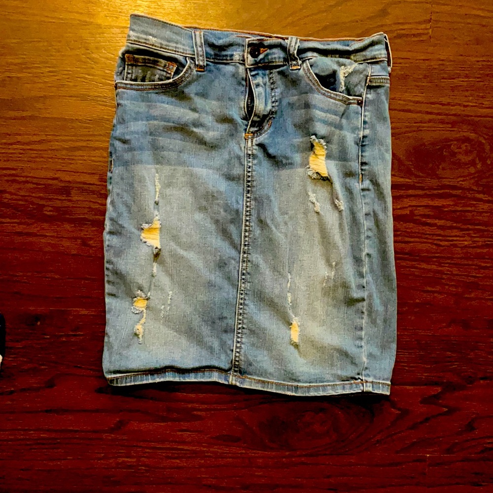 Denim skirt